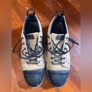 Woobies size 12 Mens tactical sneakers